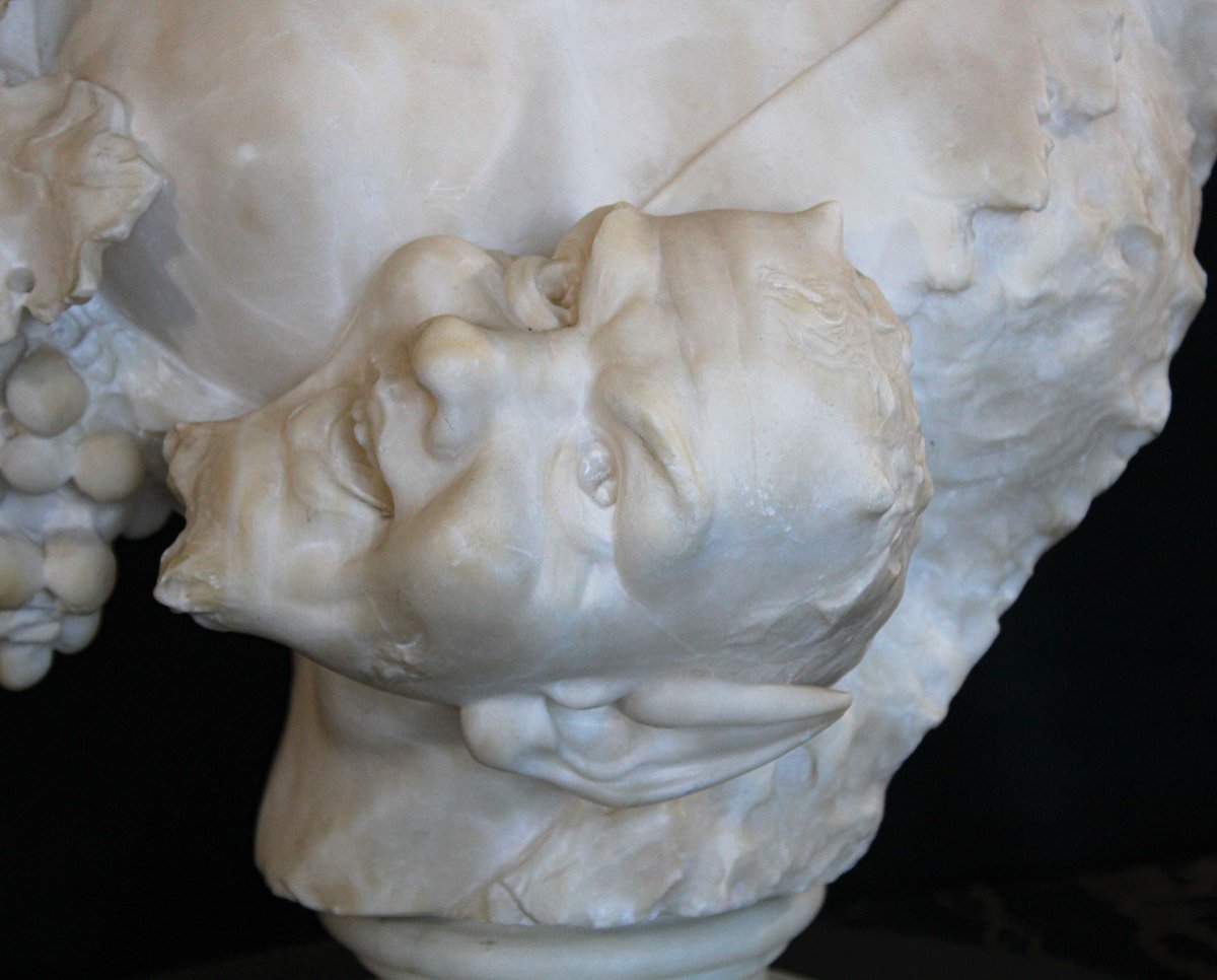 Bust Depicting A Lady With Grapes On Her Head Carrara Marble -photo-5