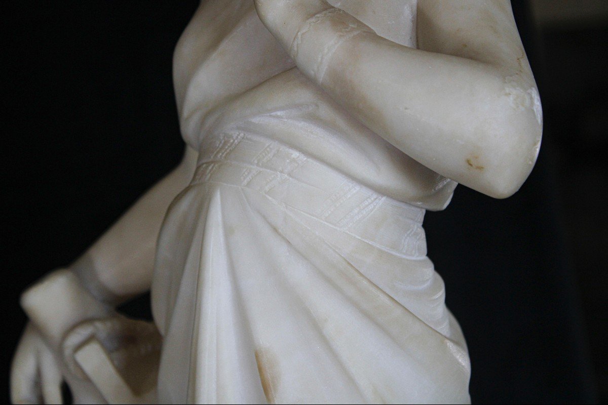 Statue Depicting A Girl With A Jug In Her Hand Marble-photo-7