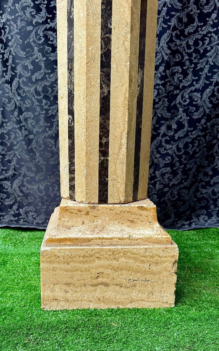 Special Column In Travertine Marble And Black Marble-photo-8