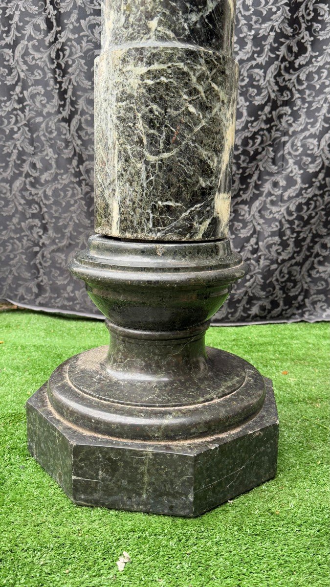 Special Big Column In Calacatta Black Marble-photo-3