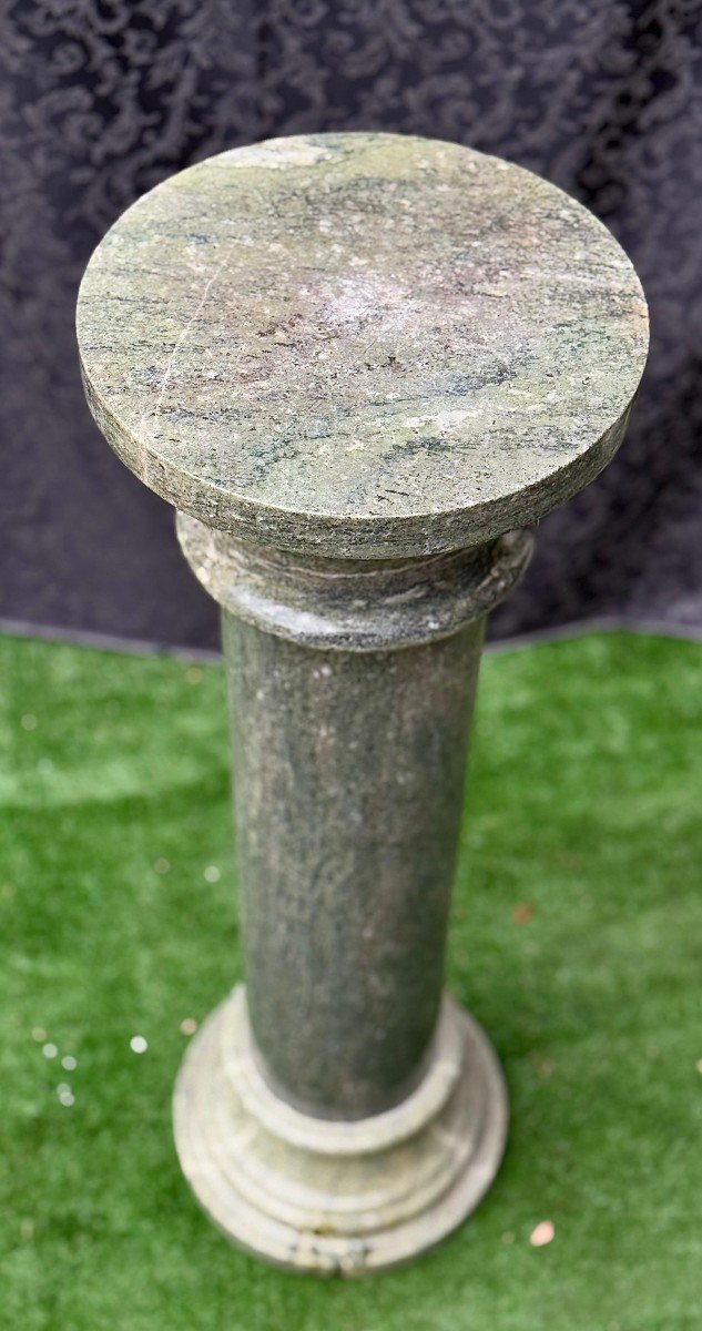 Column In Light Green Alpine Marble -photo-2