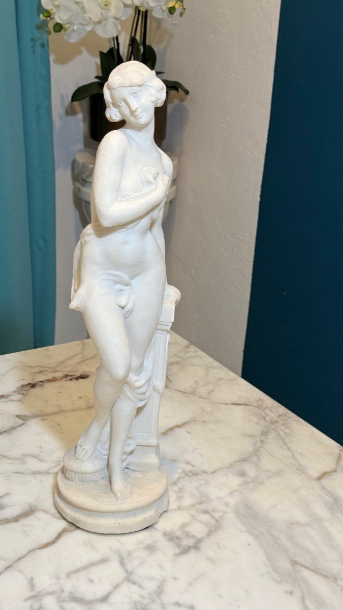 Statue Depicting A Girl Naked In White Carrara Marble -photo-3