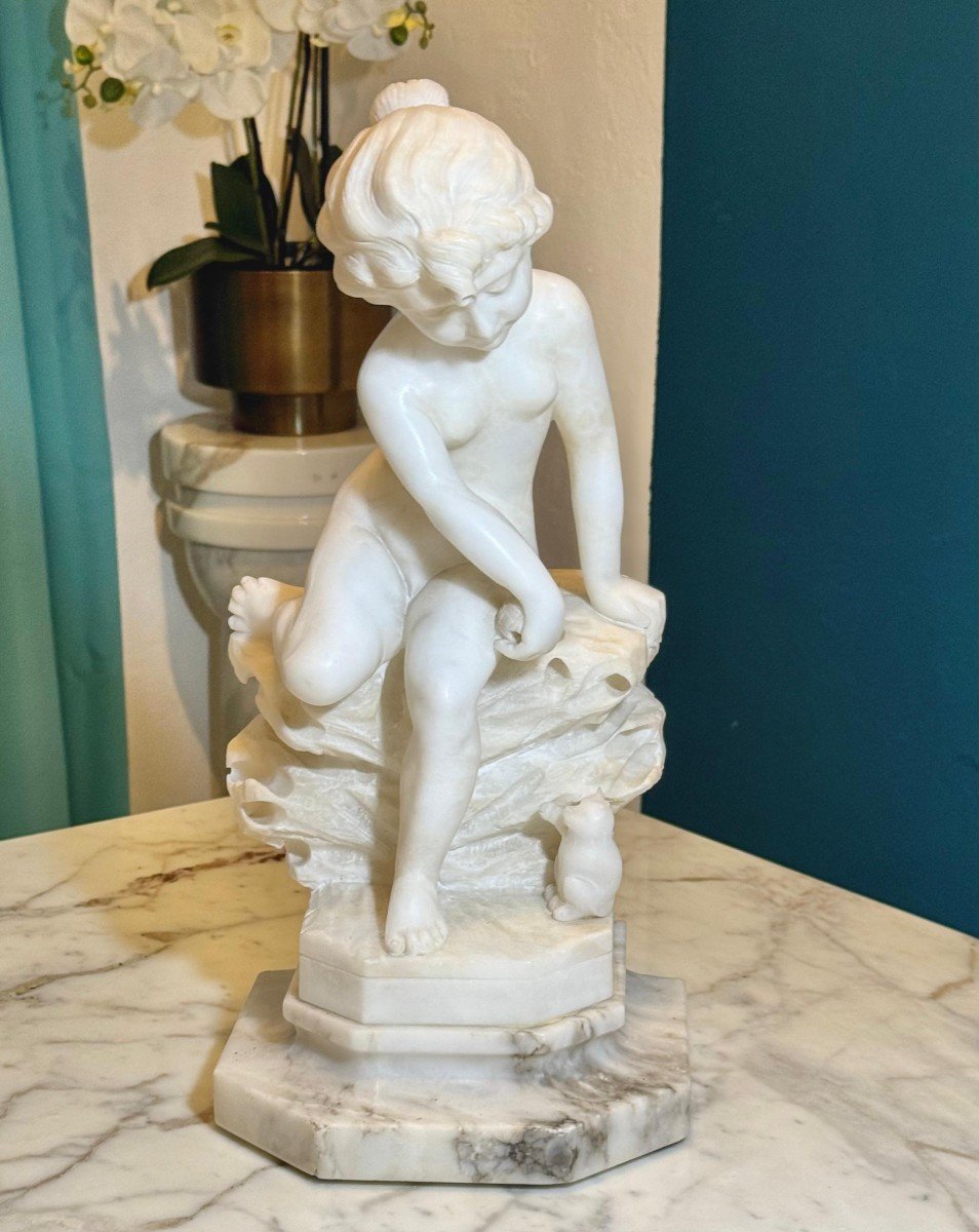 Statue Depicting A Little Boy Playing With A Kitten Marble-photo-8