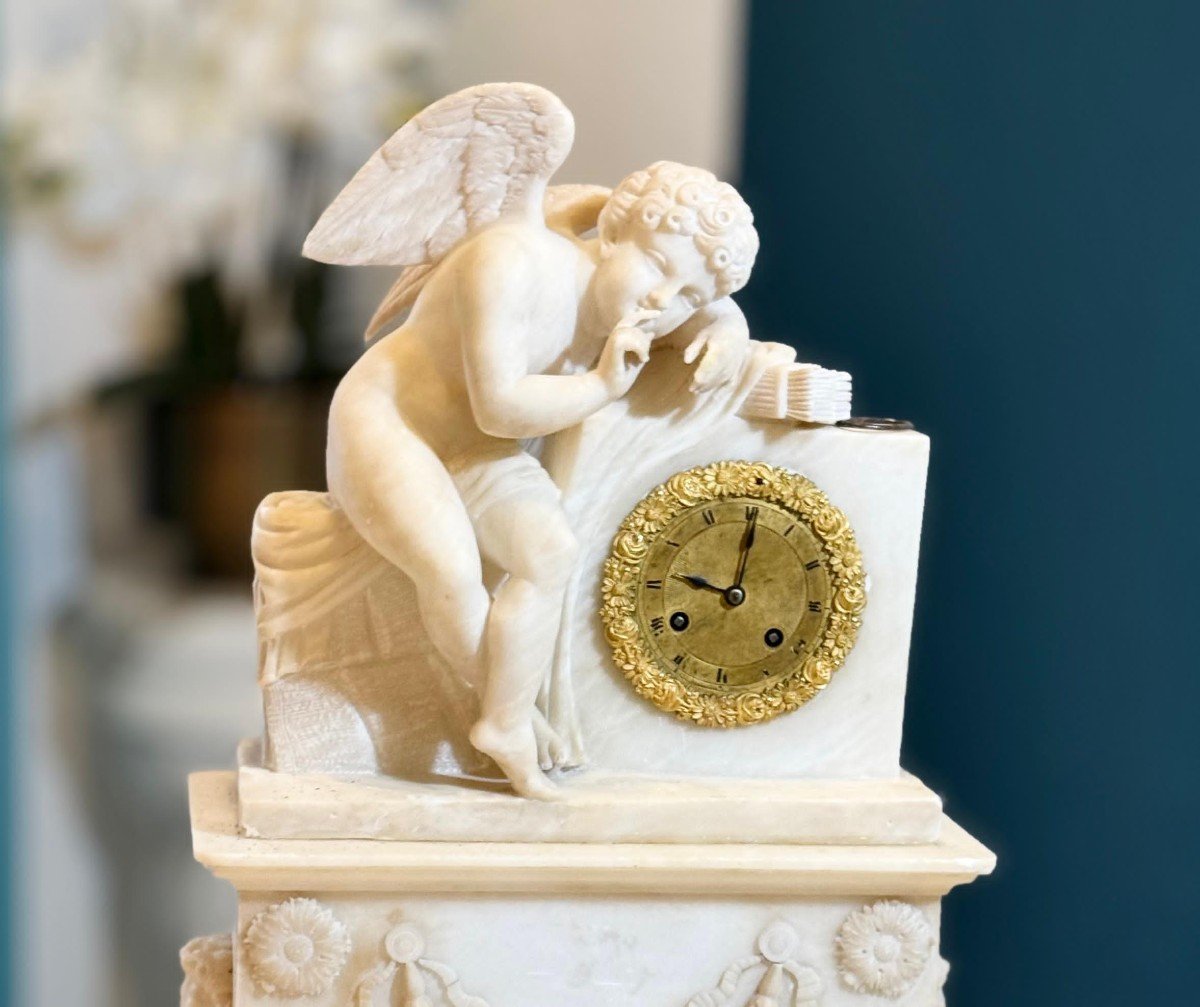 French Clock In Alabaster With Sculpture Depicting A Little Angel-photo-3