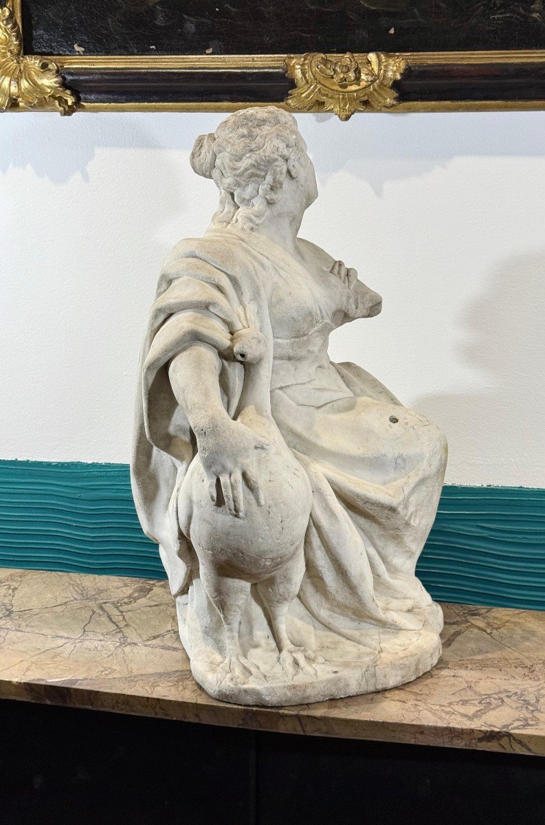 Statue Antique Représentant Junon Drapée Par Un Paon Carrara Marbre XVI°-photo-3