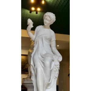 Grande Statue Représentant Une Jeune Fille Classique, Réalisée à La Main Carrara Marble