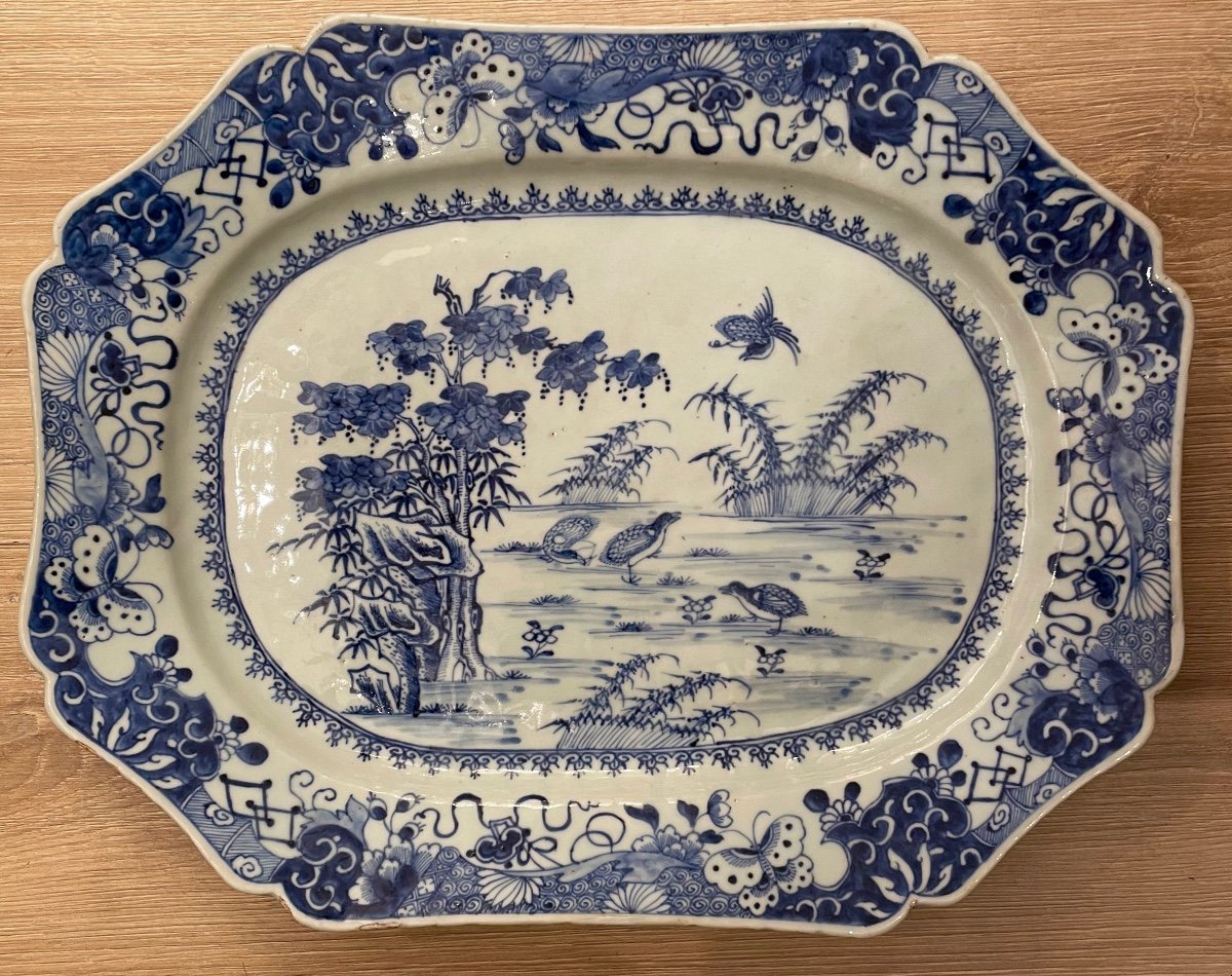 Qianlong Dish. Blue White Chinese Porcelain 18th Century-photo-1