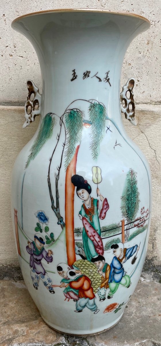 Paire De Vases Chinois En Porcelaine Dure-photo-3