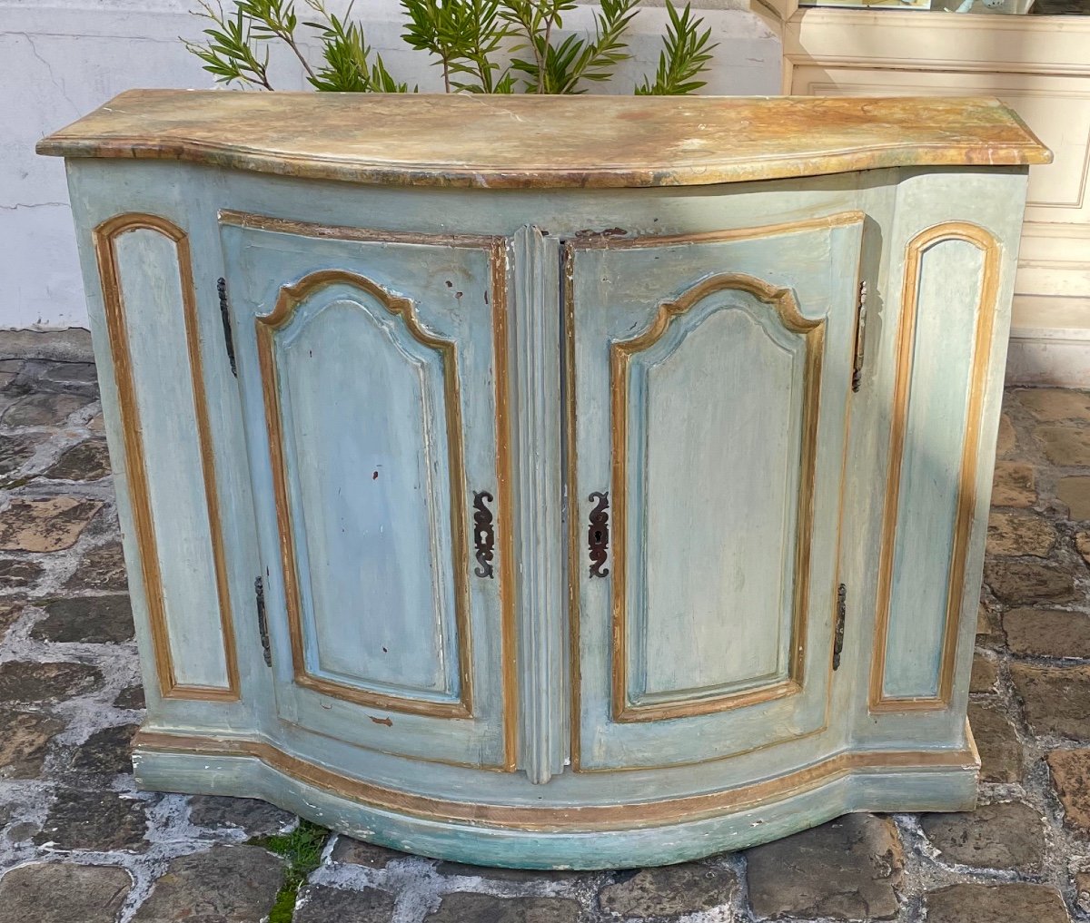 Louis XV Curved Buffet In Lacquered Wood.