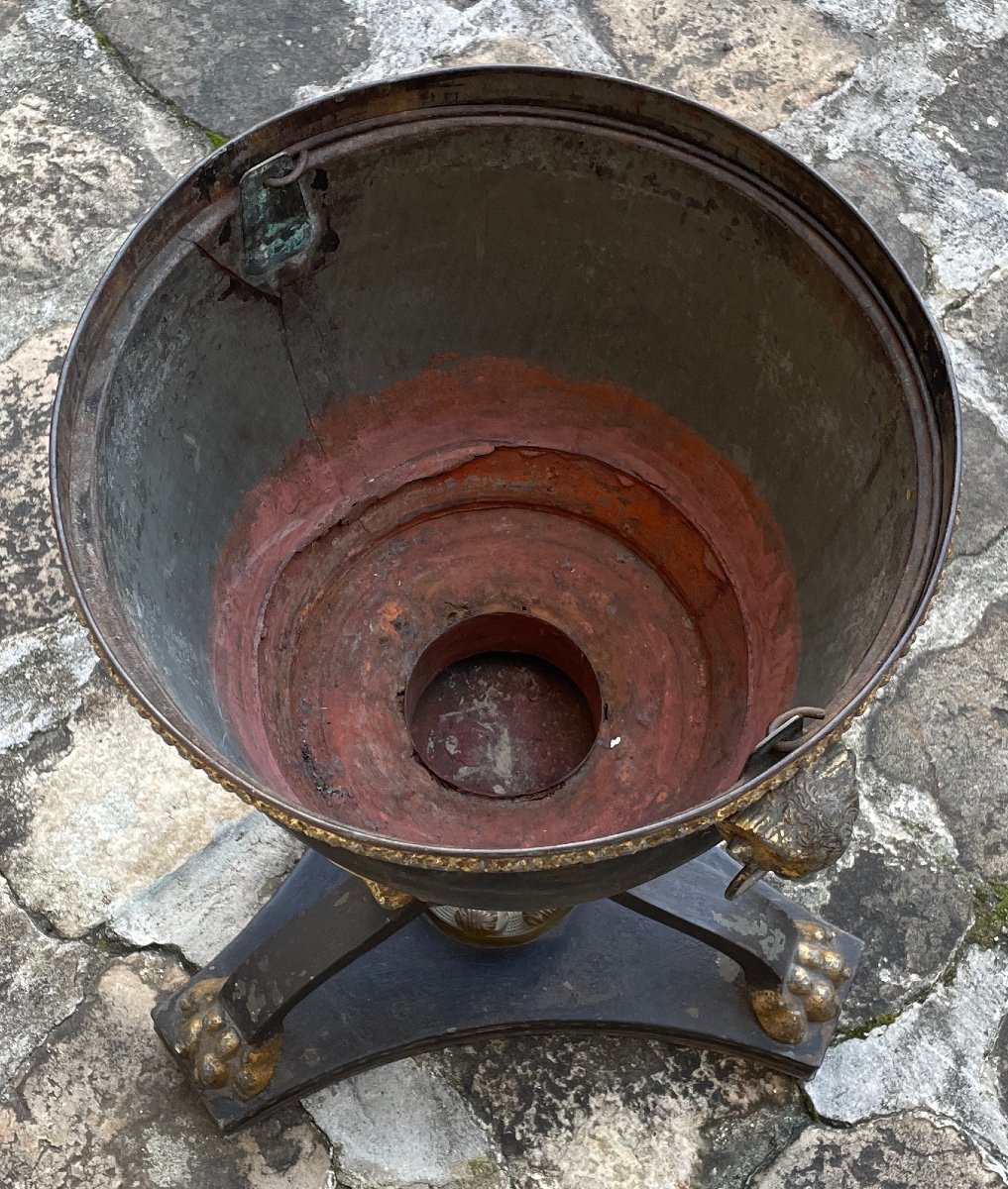 Painted And Lacquered Sheet Metal Planter-photo-8