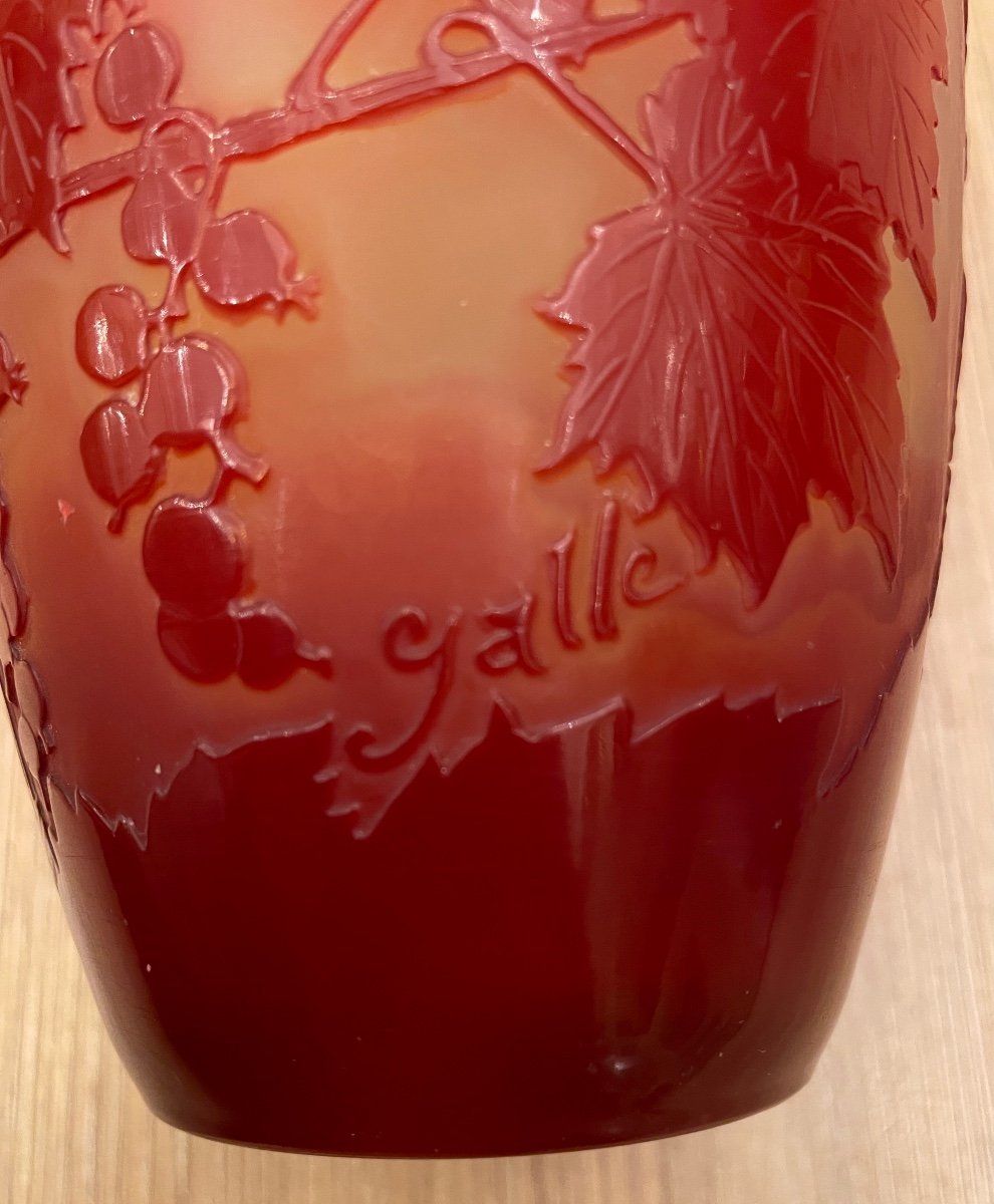 Emile Gallé. Vase Art Nouveau Aux Feuilles De Vigne Rouges-photo-3