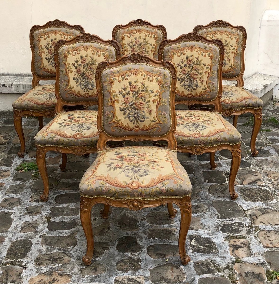 Six Chaises Louis XV 