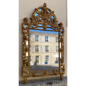 Miroir à parecloses d'époque Louis XVI En Bois Doré