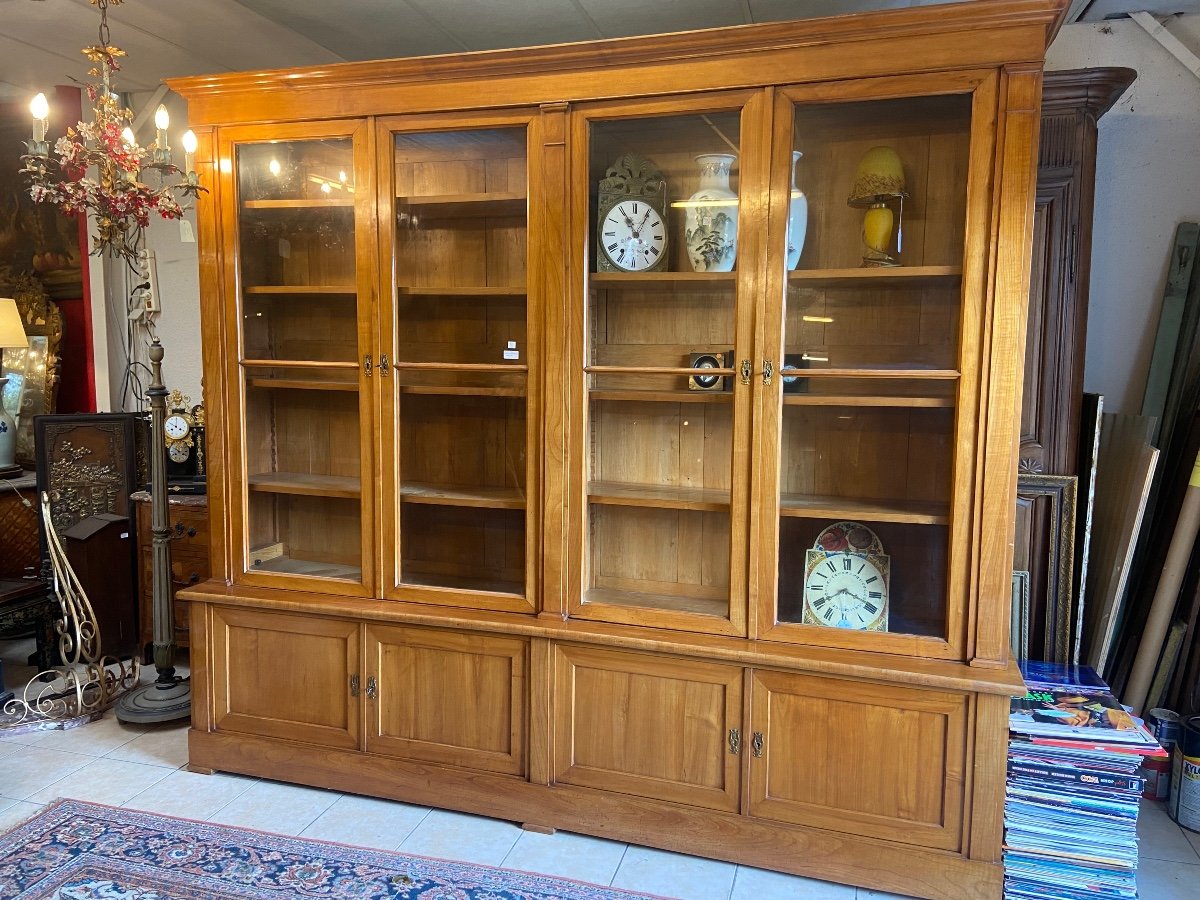 Living Room Library -photo-5