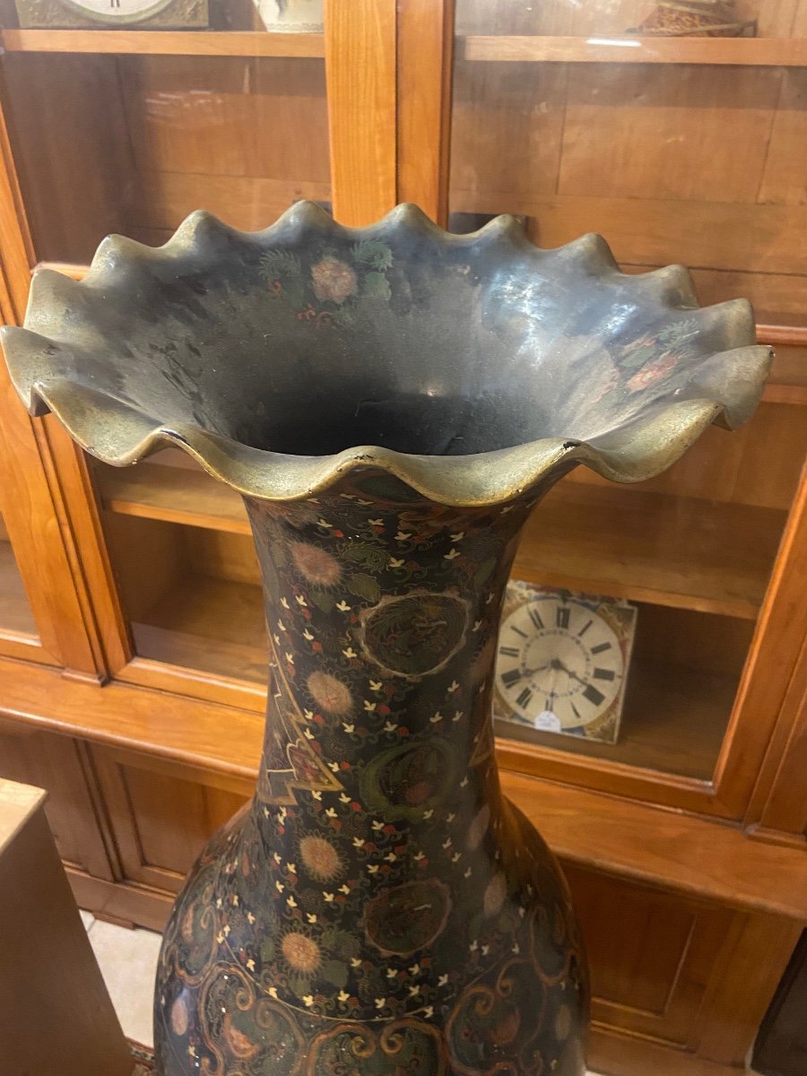 Large Japanese Vase -photo-1