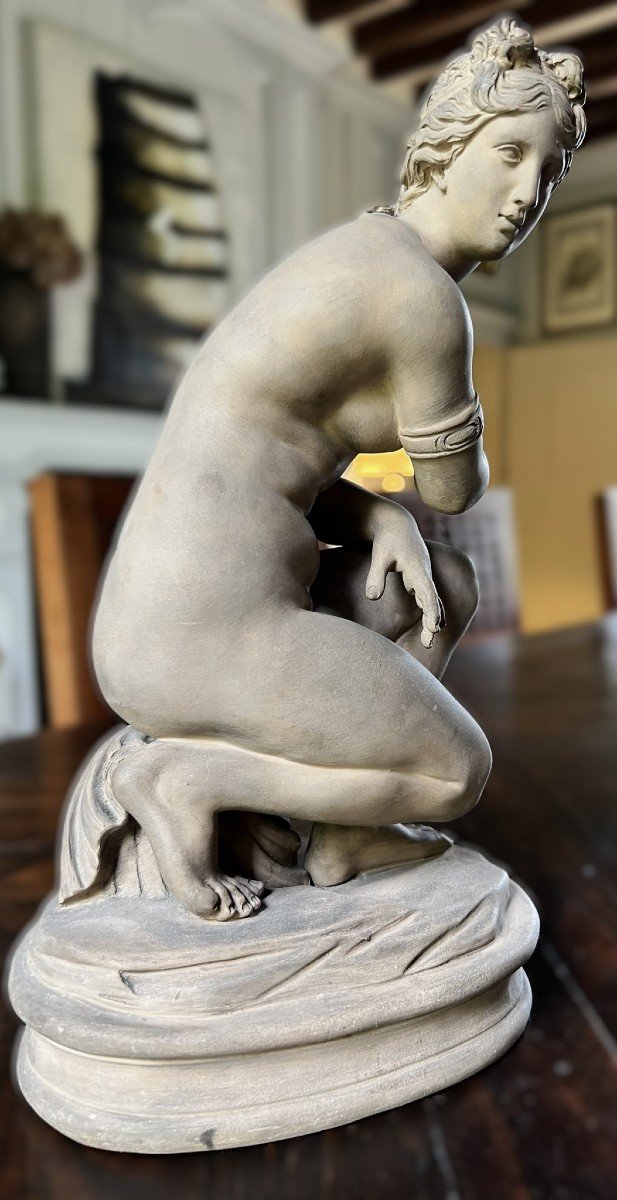 Jeune Femme Nue Assise. Sculpture En Terre Cuite-photo-5