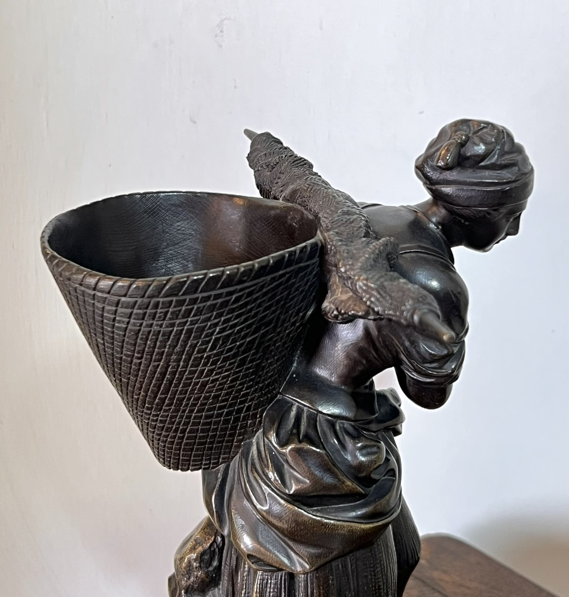 Paire De Sculptures En Bronze – "départ Pour La Pêche"-photo-6