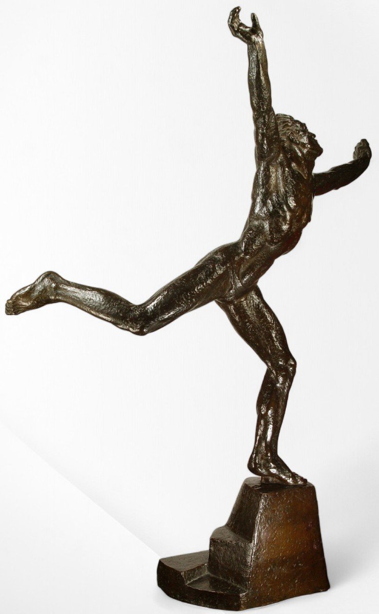 Sokol-athlète Une Sculpture Du Mouvement Et De La Force Par Jan Vítězslav Dušek (1891–1966)-photo-3