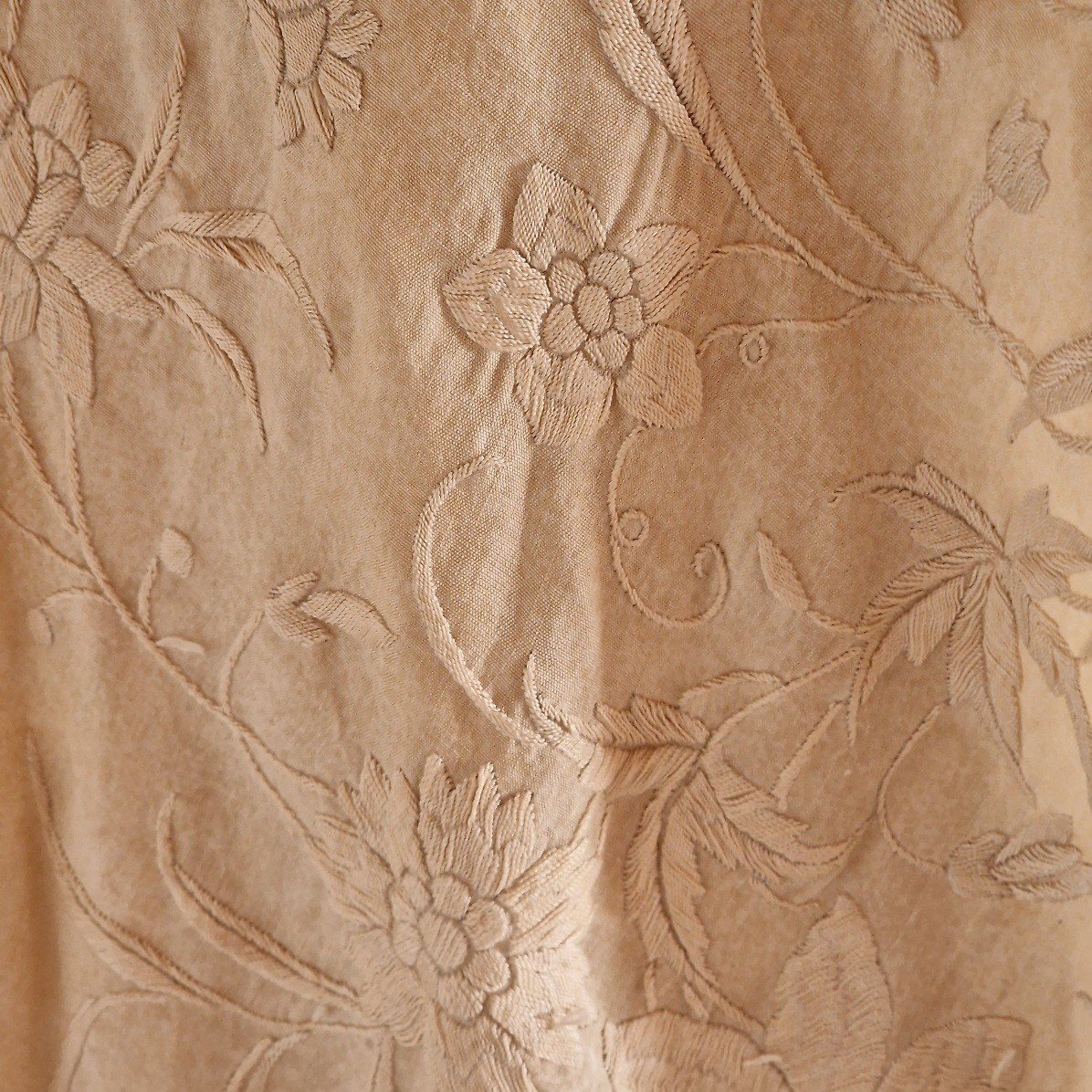 Cream Tone Silk Wedding Shawl Embroidered Tone On Tone -photo-4