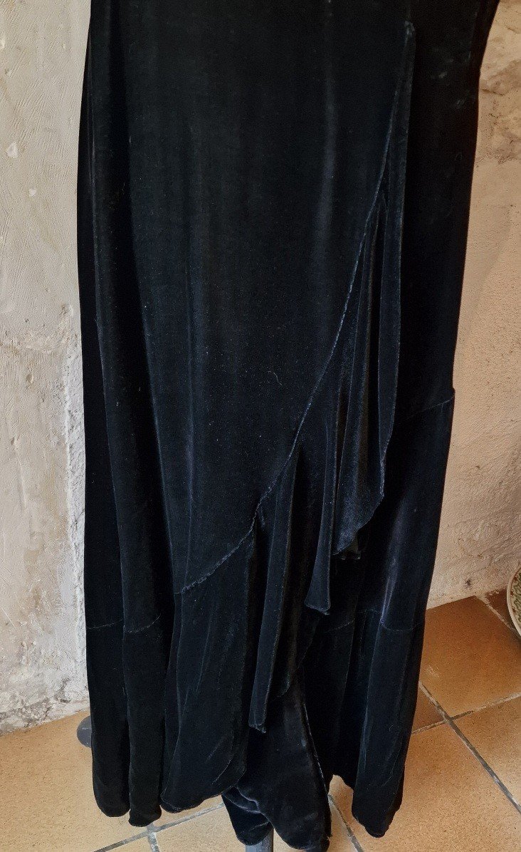 Robe Du Soir En Panne De Velours , Accompagnee De Son Dessus d'Epaules - Noire Et Or-photo-2