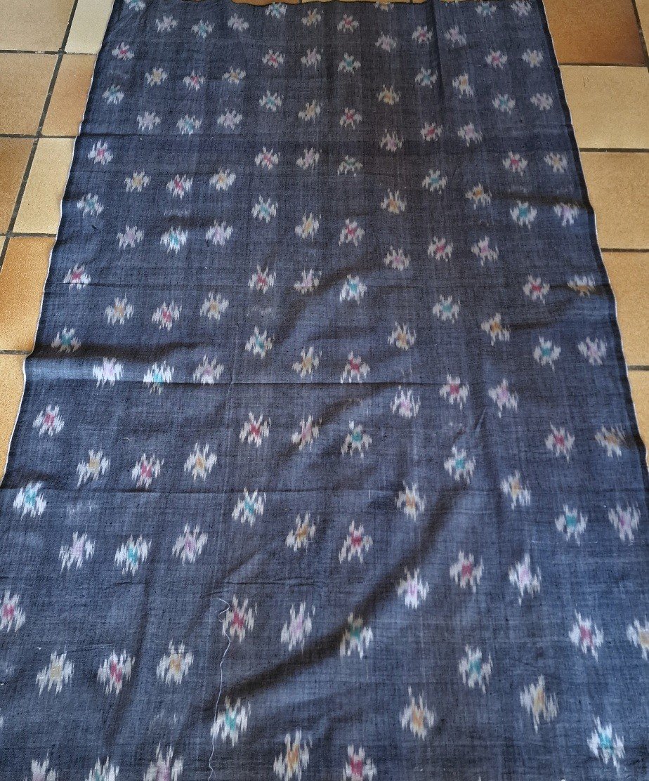 Piece Of Indigo Flame Ikat Fabric - 19th Century-photo-2