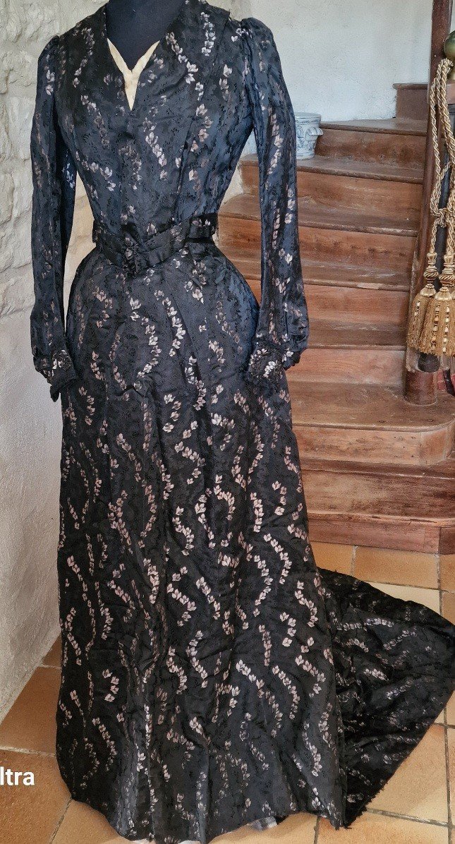 Silk Dress Black Background Pink/silver Patterns - 19th Century-photo-2