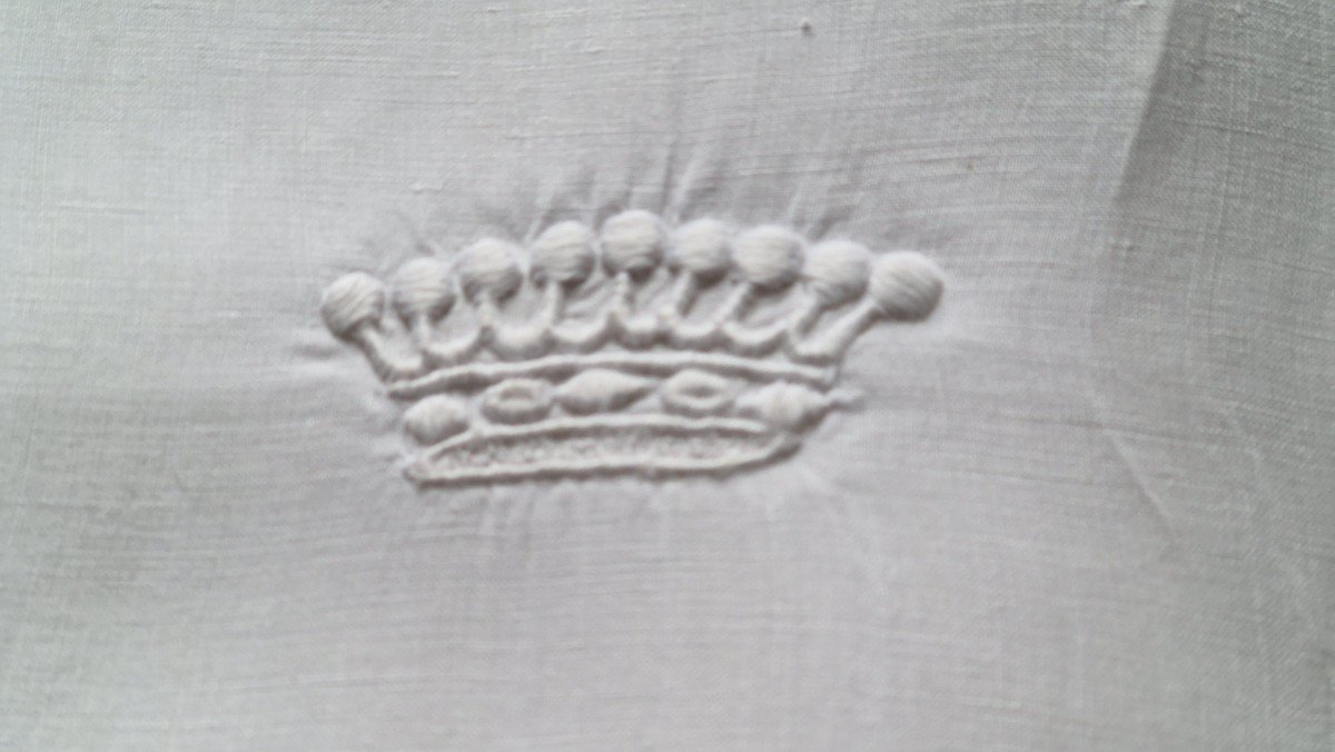 Drap Lin Fin - Bordure De Broderies - Couronne Comtale-photo-2