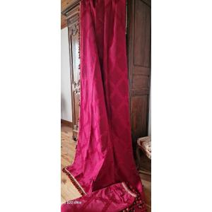 Pair Of Curtains - 19th Century - Cherry Color Brocatelle - Pompoms