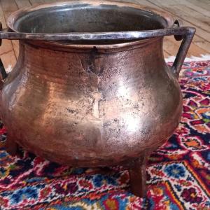 Bronze Cauldron/pot - 17th Century