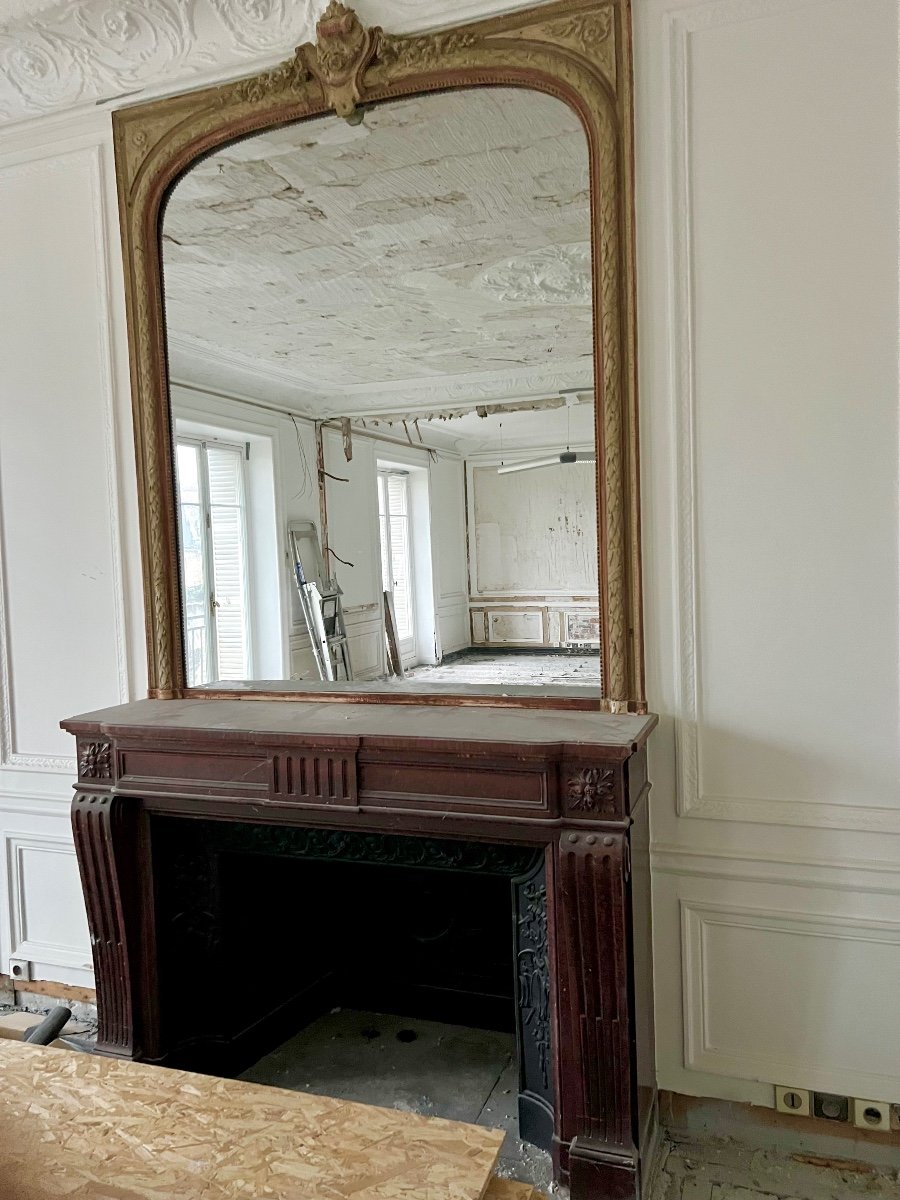 Magnificent Antique Louis XVI Style Fireplace Made Of Red Griotte Marble, Late 19th Century