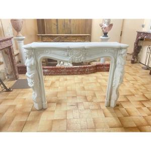 Beautiful White Marble Fireplace In Louis XV Style With Caryatids Dating From The 20th Century 