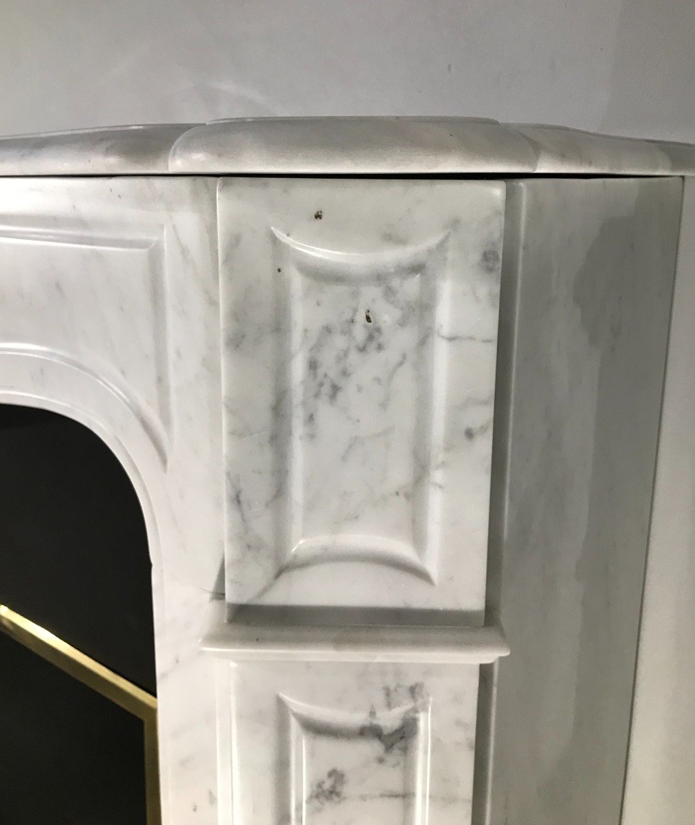 Antique Louis XV Style Fireplace In White Marble.-photo-3