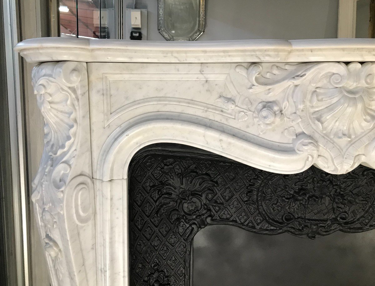 Antique Louis XV Style Fireplace In White Marble.-photo-5