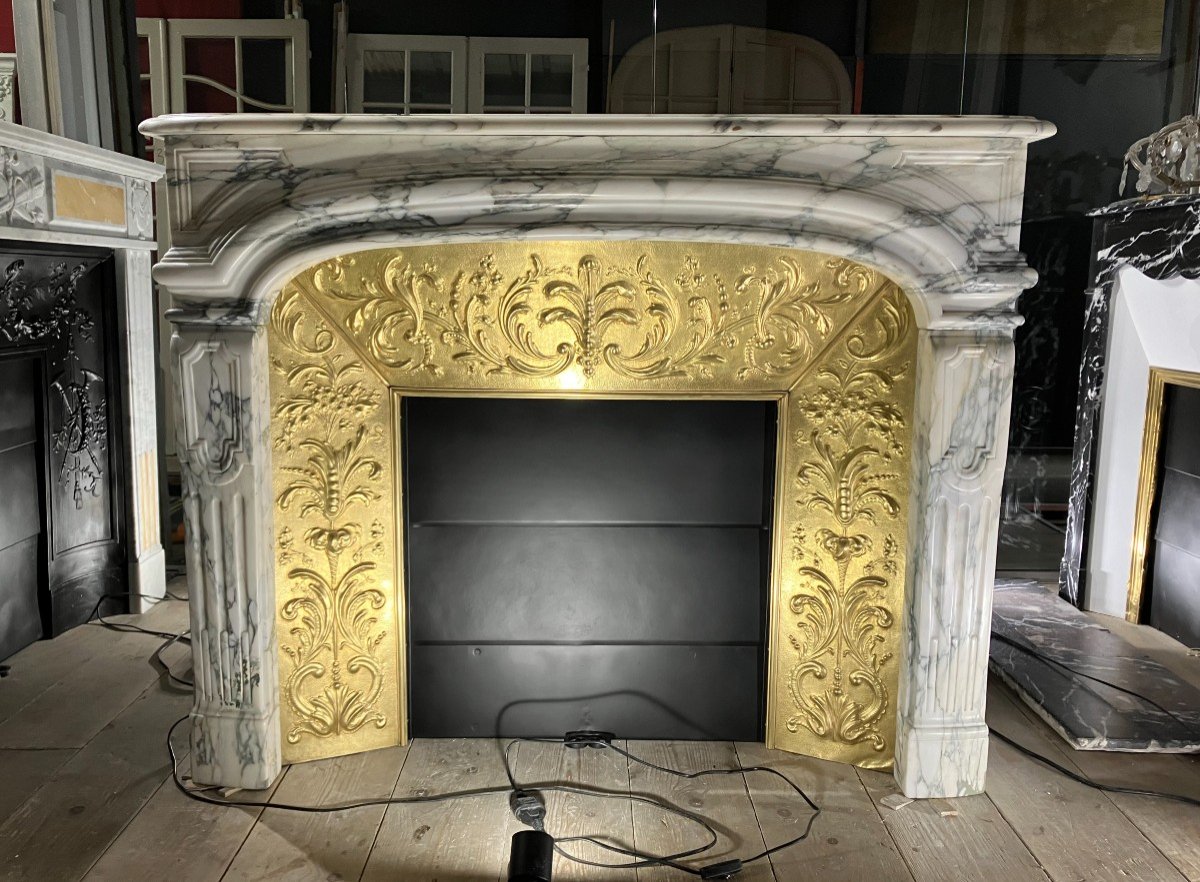 Antique Regency Style Marble Fireplace.