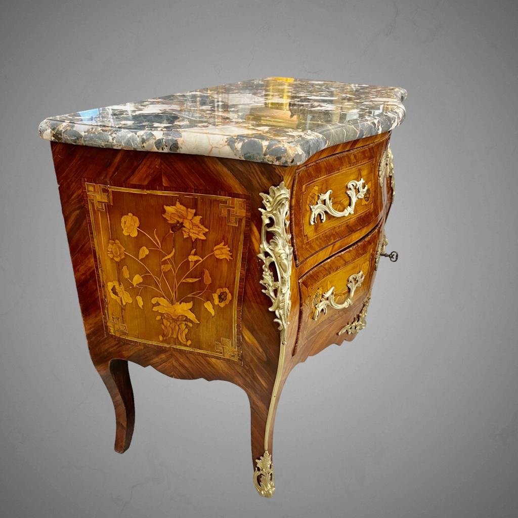 Curved Louis XV Sauteuse Commode In Flower Marquetry From The 18th Century-photo-3