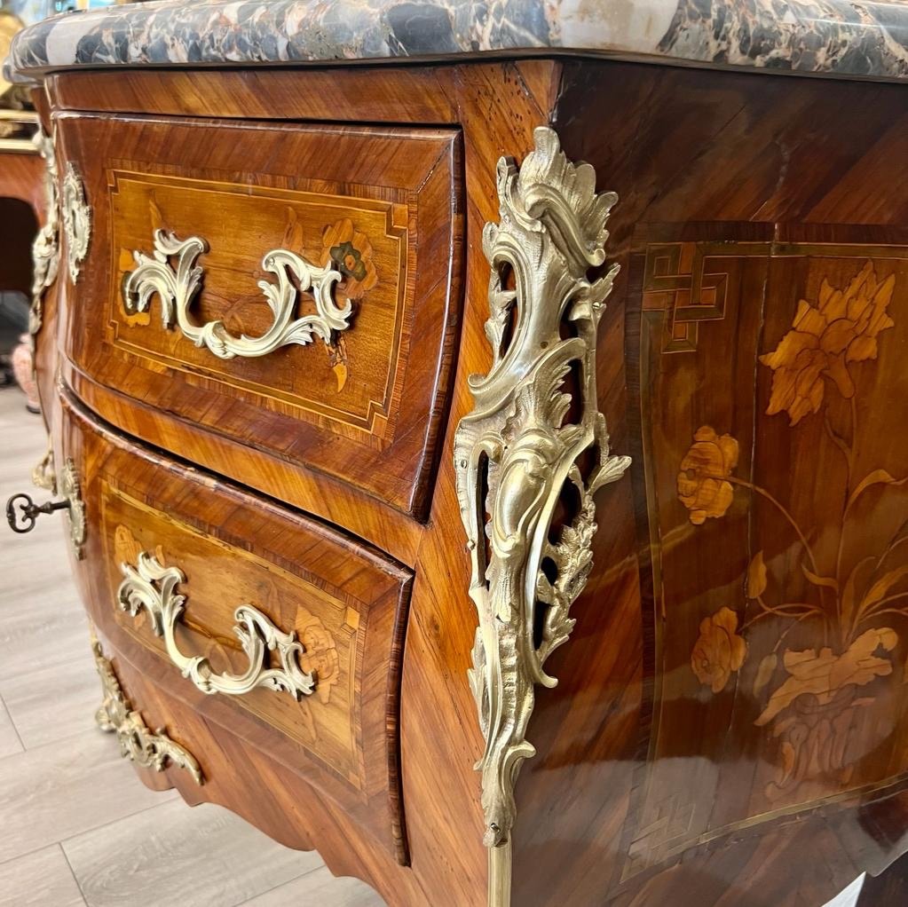 Curved Louis XV Sauteuse Commode In Flower Marquetry From The 18th Century-photo-4