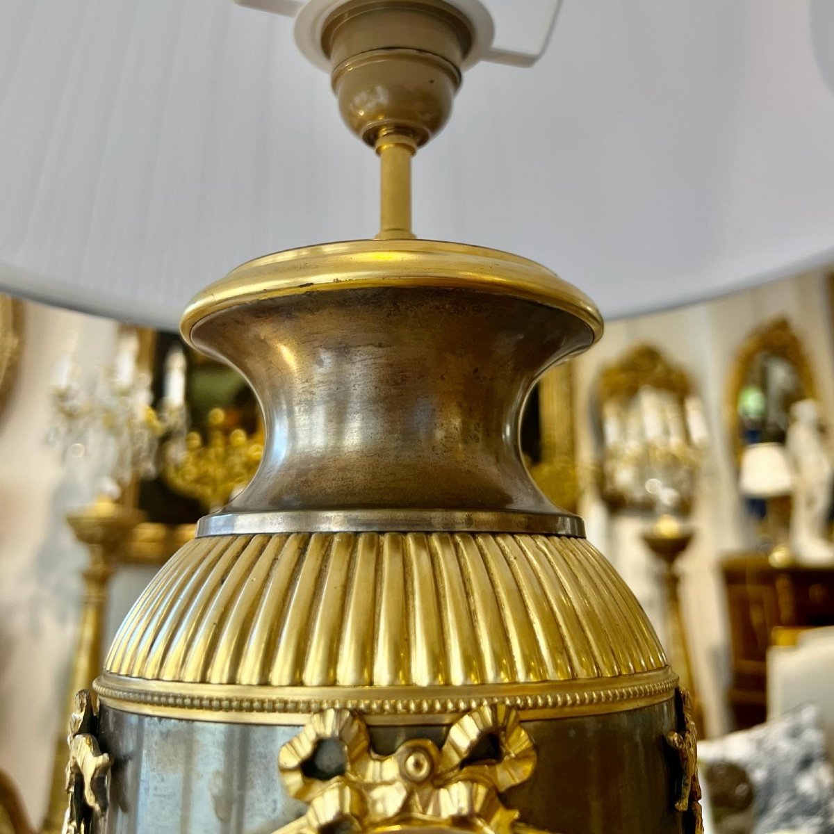 Napoleon III Lamp In Gilt Bronze With Antique Scene Decor From The 19th Century -photo-6