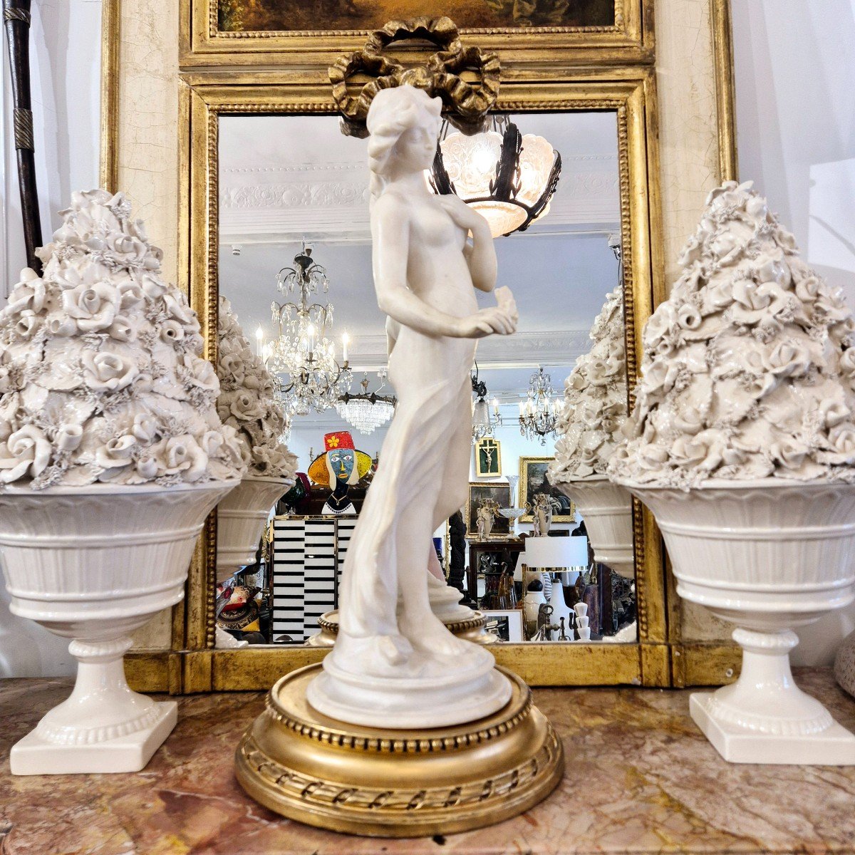 Sculpture En Marbre De Carrare D’une Jeune Femme Au Bouquet, 19ème Sièce, Signée Cupiny-photo-4