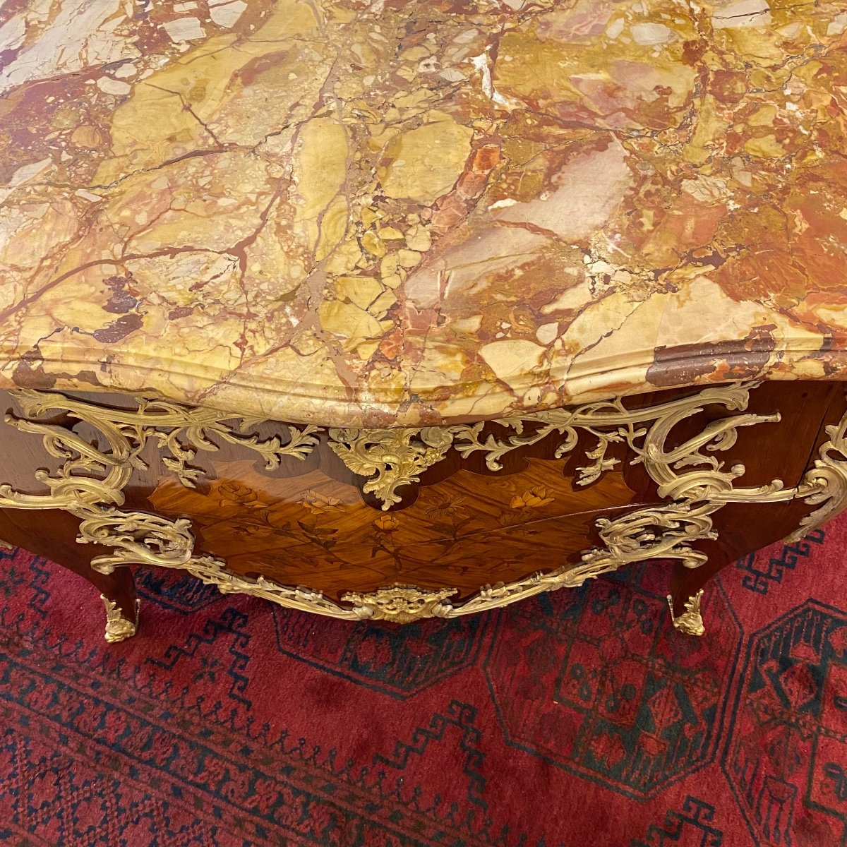 Commode D’apparat  Louis XV En Marqueterie De Fleurs XIX Ieme -photo-5