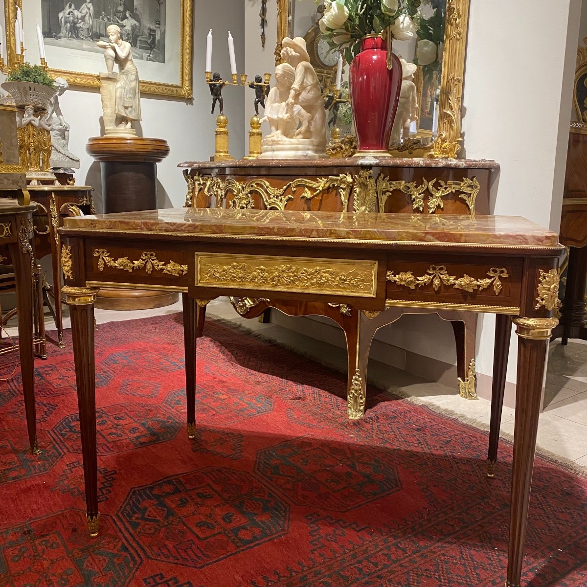 Table Bureau De Millieu De la maison Krieger Paris Modèle De Riesner XIX Ieme 