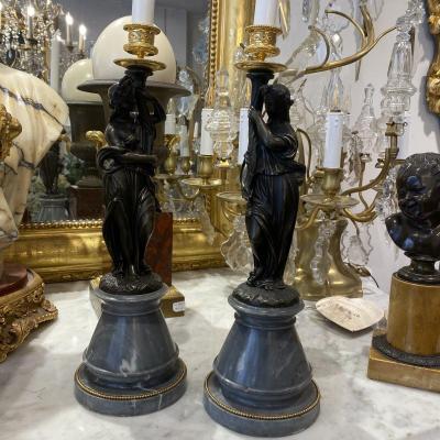 Pair Of Large Candlesticks In Decor Of Woman In Antique Bronze XIX Ieme