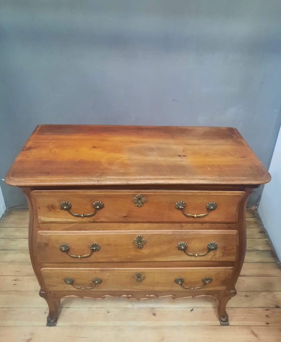 Eighteenth Century Cherrywood Chest Of Drawers -photo-3