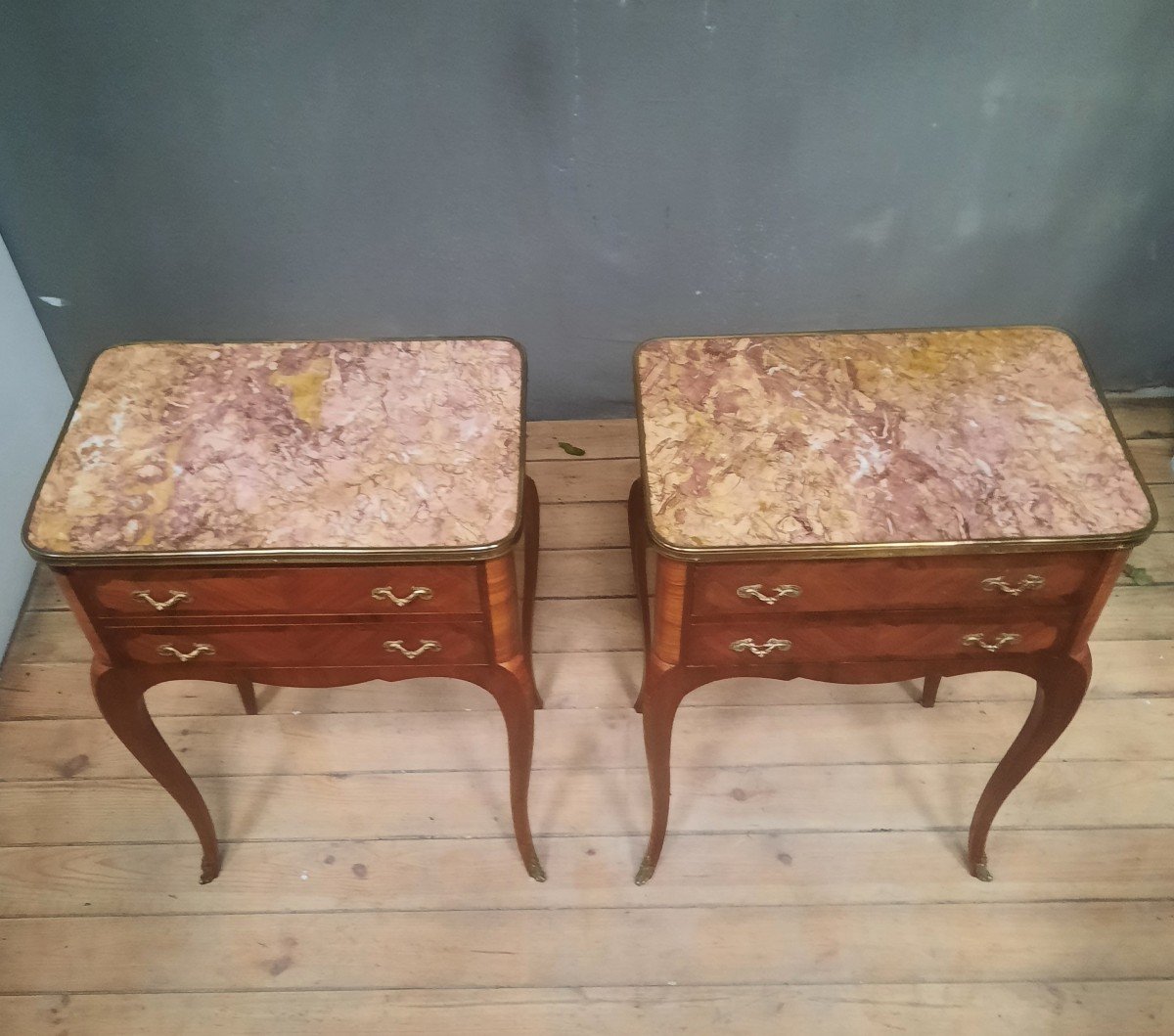 Pair Of Transition Bedside Tables In Veneer-photo-1