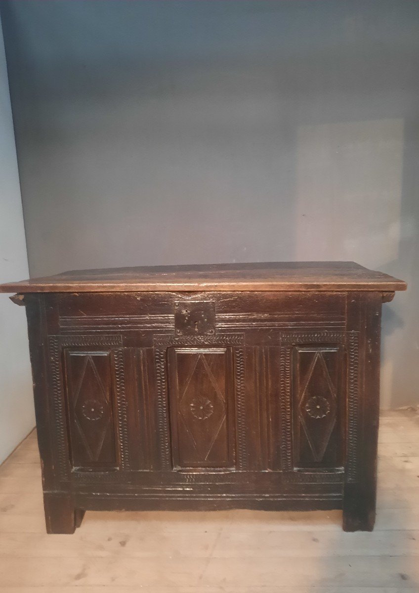 Eighteenth Century Solid Oak Chest 