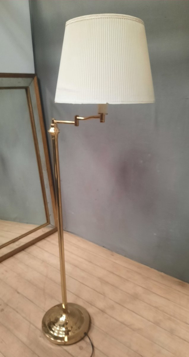 Gold Metal Standing Reading Lamp -photo-1