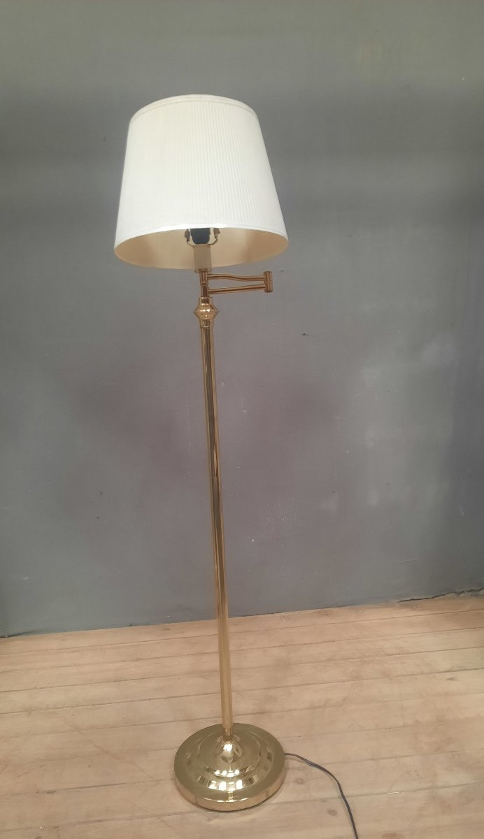 Gold Metal Standing Reading Lamp -photo-2