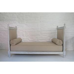 Directoire Period Daybed Bench Reupholstered In Linen 