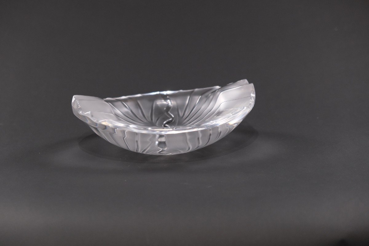 Lalique France Pressed-molded Crystal Pocket Tray  -photo-3