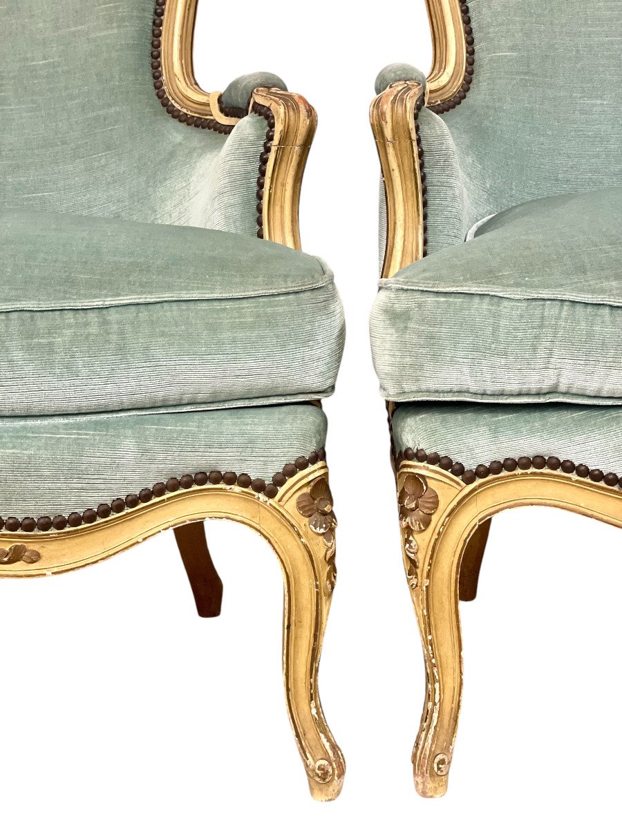 Pair Of Walnut Bergère Armchairs-photo-2