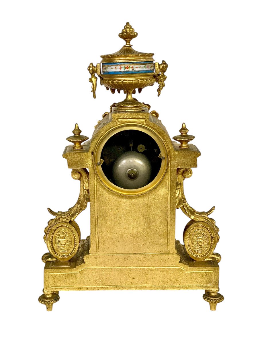 XIXème Siècle, Garniture d'Horloge En Métal Doré Et Porcelaine De Style Sèvres-photo-8